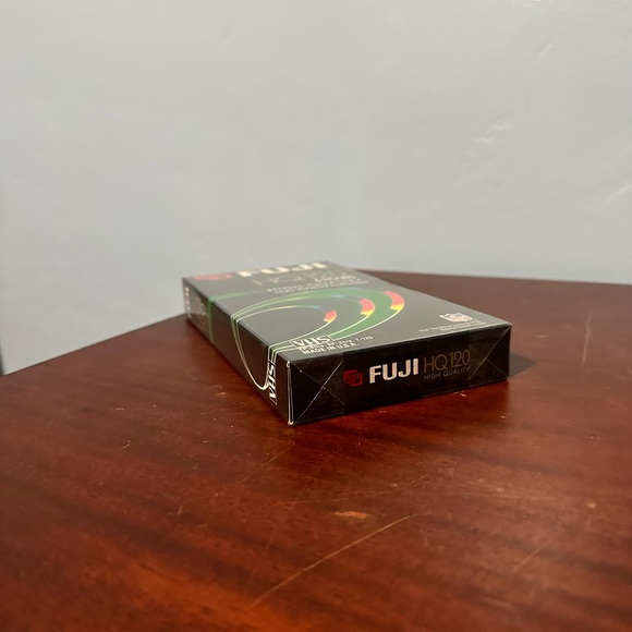 Fuji HQ120 Blank VHS Tape (1) New Sealed 6 Hours Multi Purpose Videotape - Picture 8 of 11
